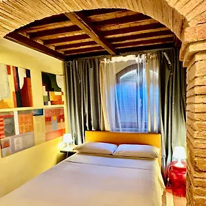 The Small Sweet House , Montepulciano Stazione Italia